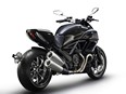 Ducati Diavel all'EICMA di Milano